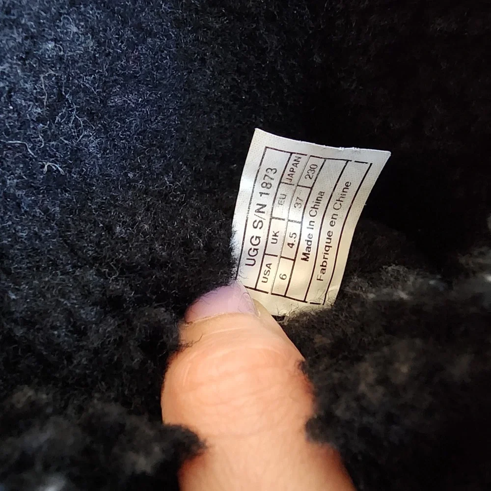 UGG sz y2k